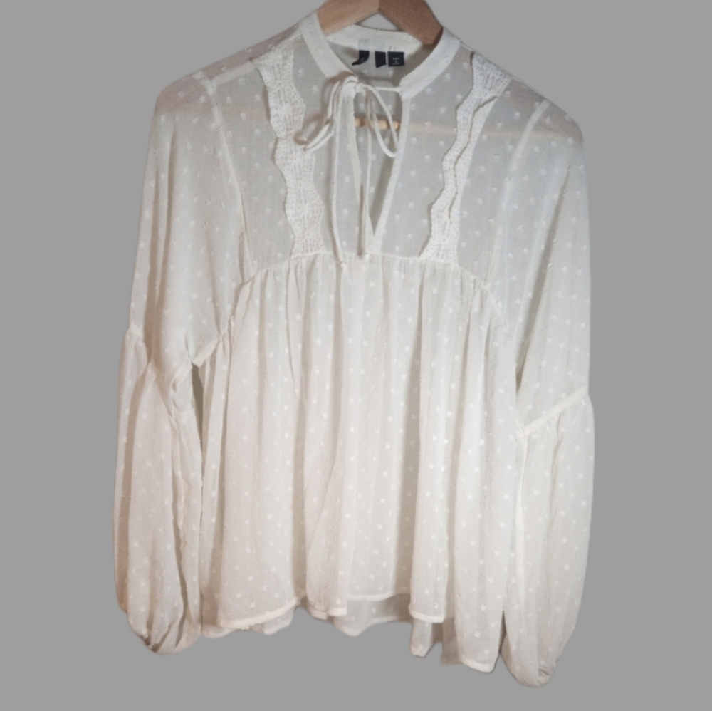Vera Moda Small Sheer White Blouse Polka Dots Flounce Sleeves Old‎ English